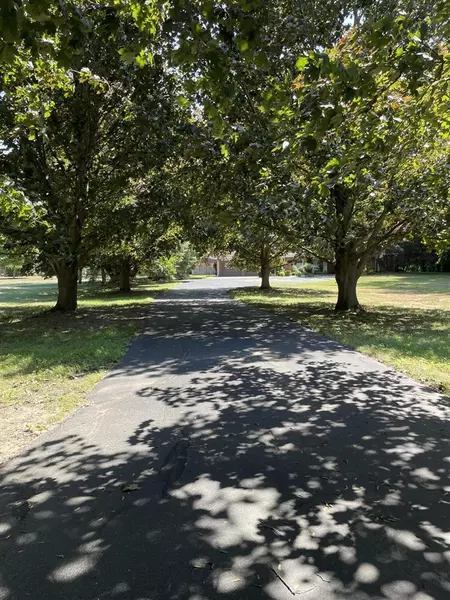 4481 Cleveland Avenue, Stevensville, MI 49127