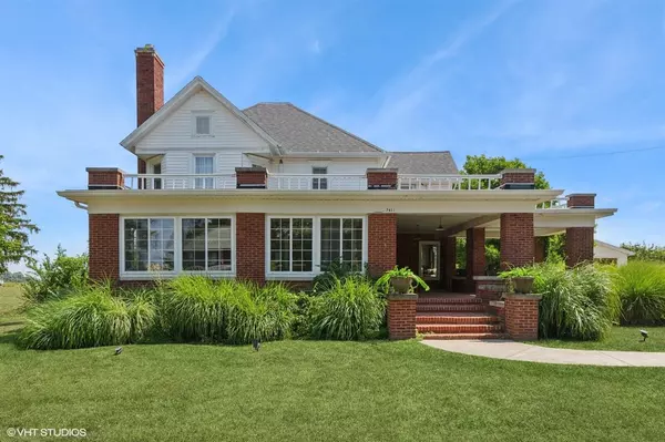 2611 Friday Road,  Coloma,  MI 49038-9712