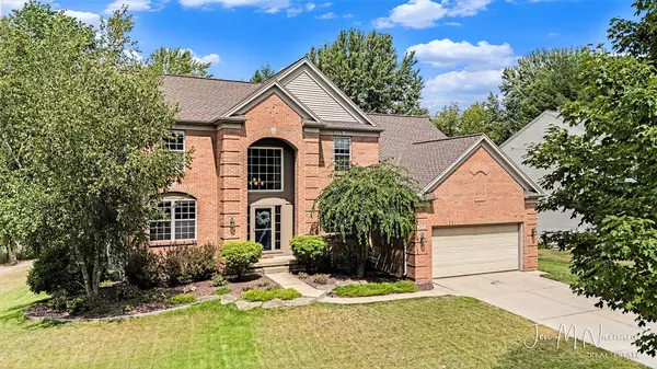 3879 Fraser Drive, Rockford, MI 49341