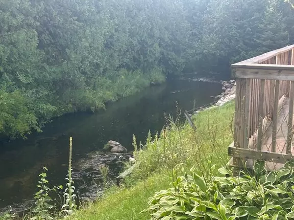 8039 Riley Road, Farwell, MI 48622-9730