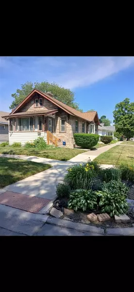 1734 5th Street, Muskegon, MI 49441