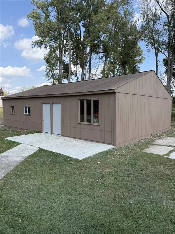 Jackson, MI 49201-8583,8000 S Portage Road