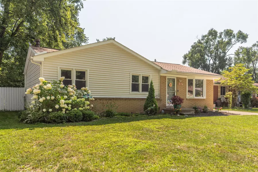1511 Barchester Street, Westland, MI 48186-3798