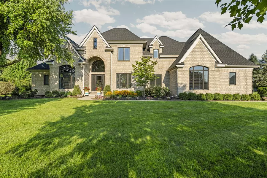 1730 Fairview Court, Saline, MI 48176