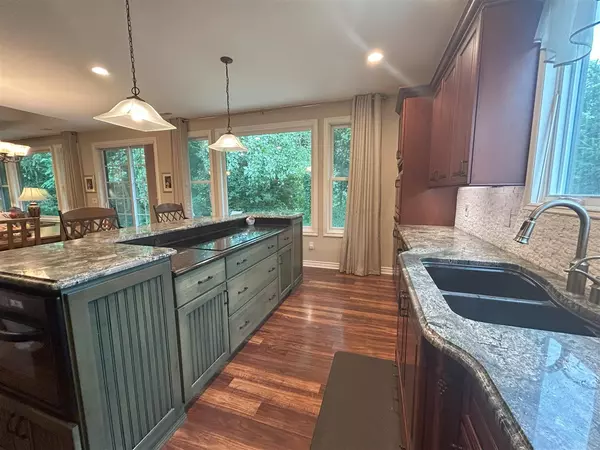 South Lyon, MI 48178-8860,11904 Moose Ridge Drive