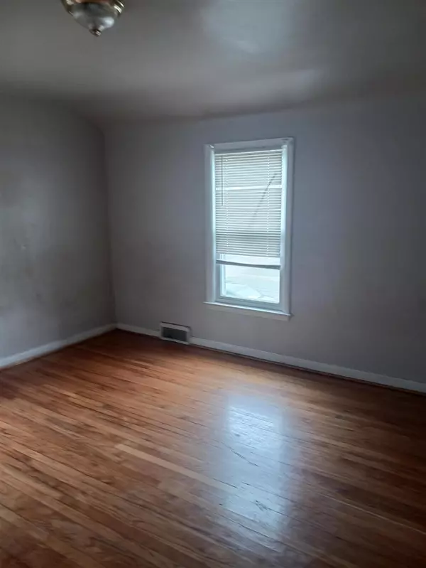 Detroit, MI 48227-1903,15342 Mansfield Street