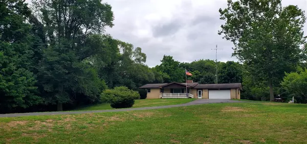 Coloma, MI 49038,3436 Red Arrow Hwy