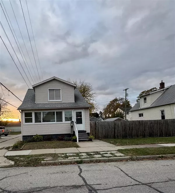 1882 7th Street Street, Wyandotte, MI 48192