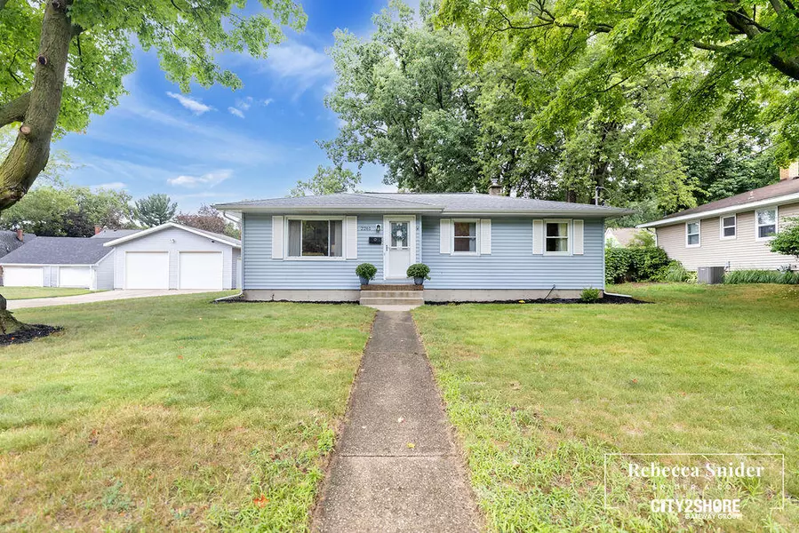 2261 Floyd Street, Wyoming, MI 49519