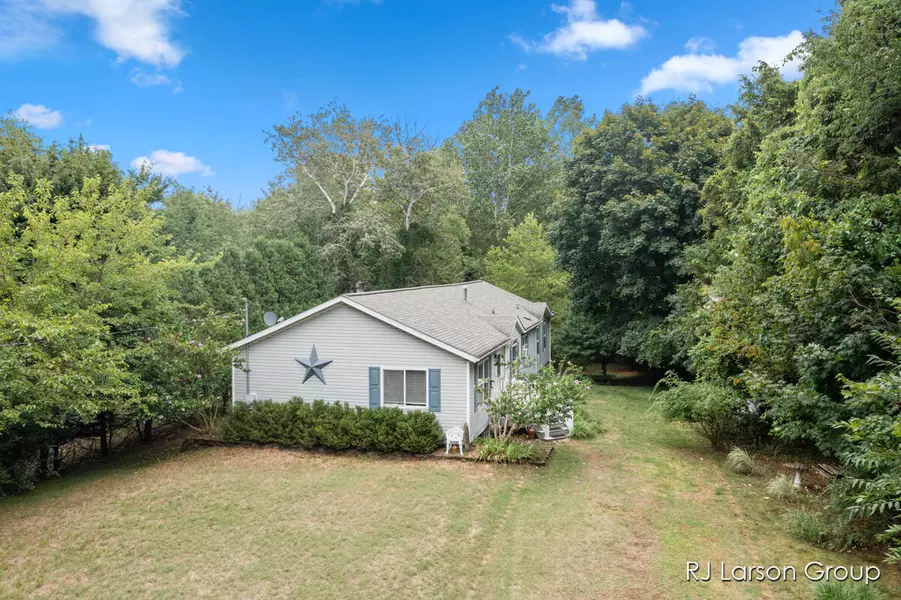 1007 Orchard Avenue, South Haven, MI 49090