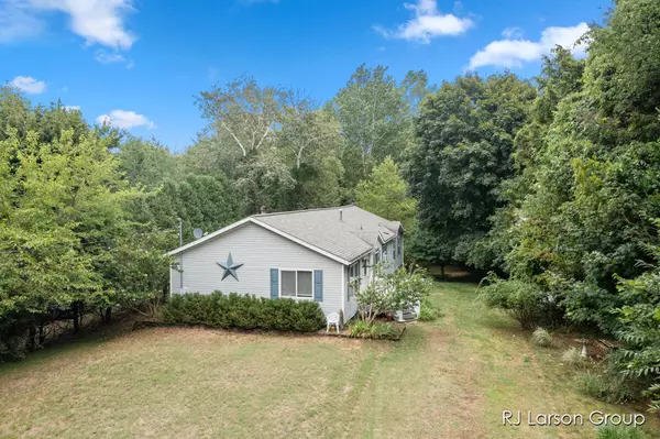 1007 Orchard Avenue, South Haven, MI 49090