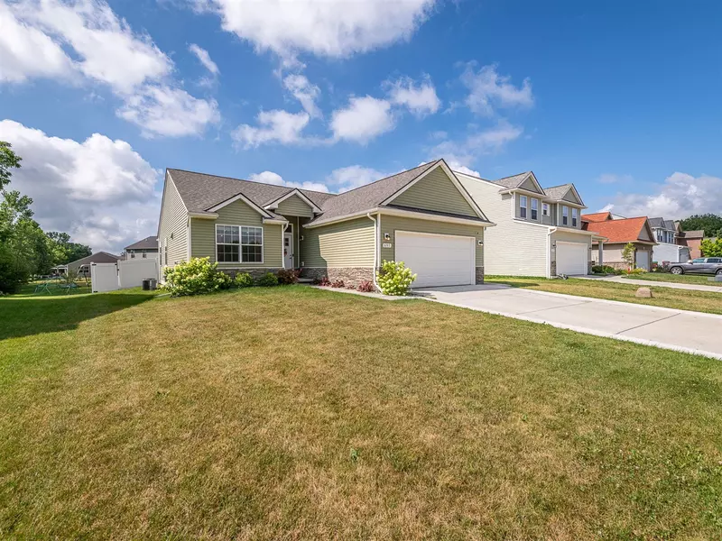 691 Goldfinch Lane, Milan, MI 48160