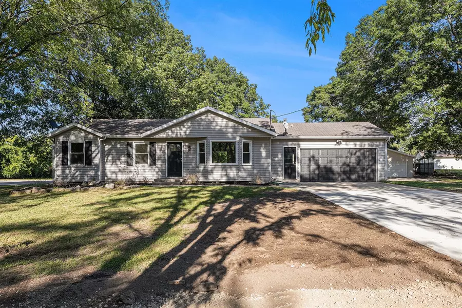 3750 Benjamin Avenue, Grand Rapids, MI 49525-2367