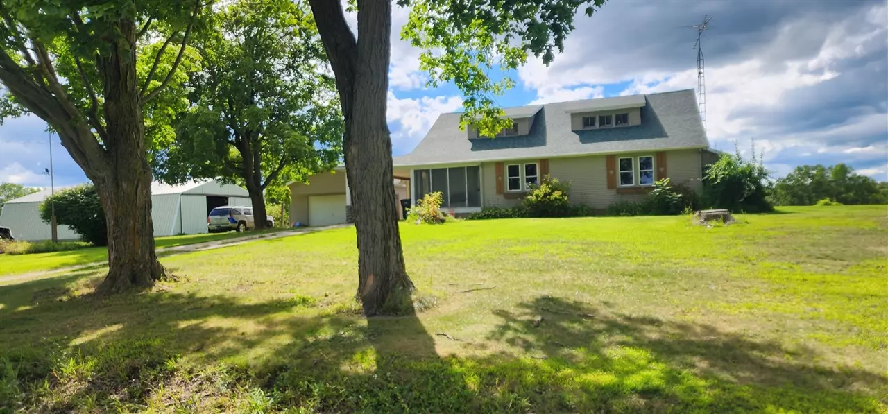 7060 Somerset Road, Addison, MI 49220-9613