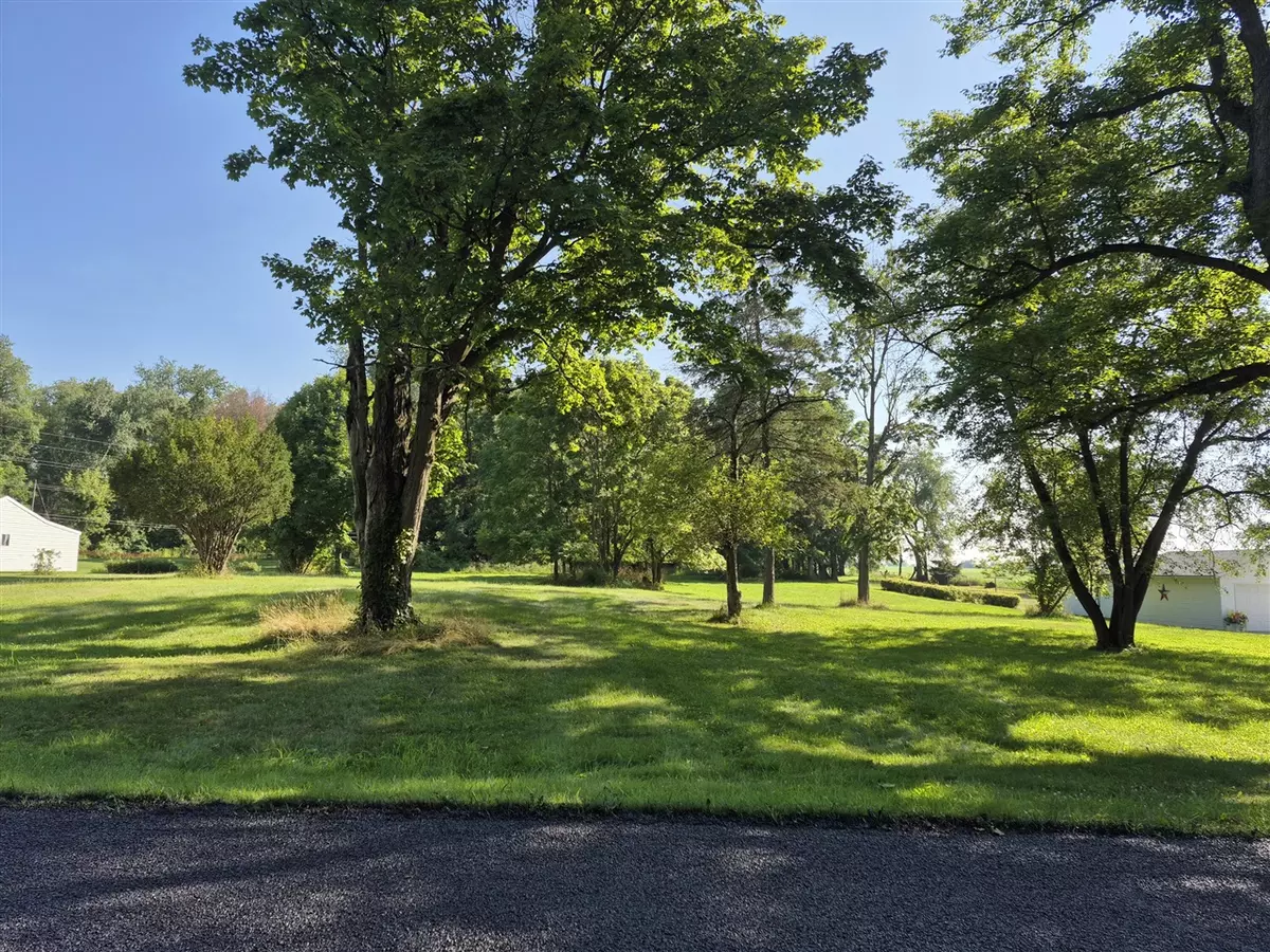 Jonesville, MI 49250-9420,309 Highland Street