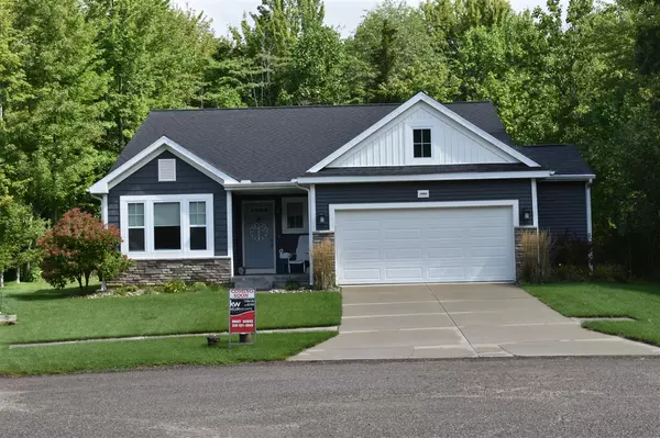 72022 Beacon Court, South Haven, MI 49090-7903