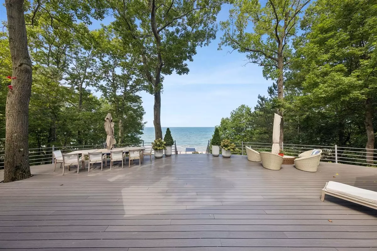 Bridgman, MI 49106,4997 Oak Lane