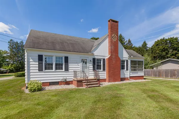 Adrian, MI 49221-1508,2612 Bent Oak Avenue