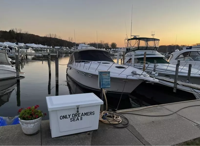 1000 Riverview Drive, Benton Harbor, MI 49022-5028