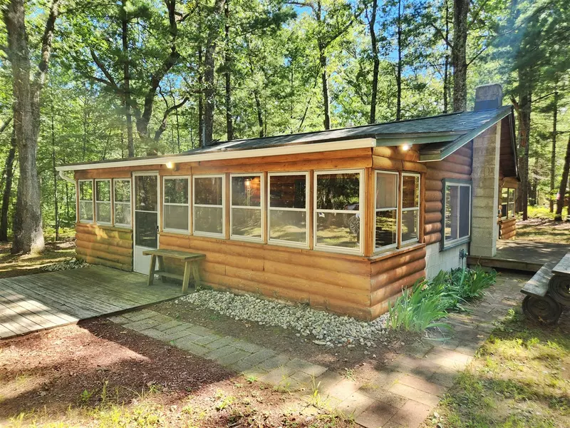 8223 W Cypress Avenue, Baldwin, MI 49304-7798