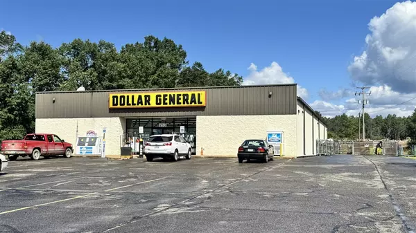 2400 W Cadillac Drive,  Farwell,  MI 48622-8789