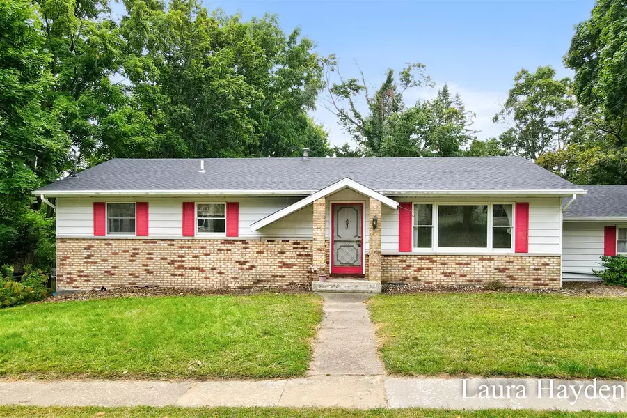 727 chapman Street, Ionia, MI 48846