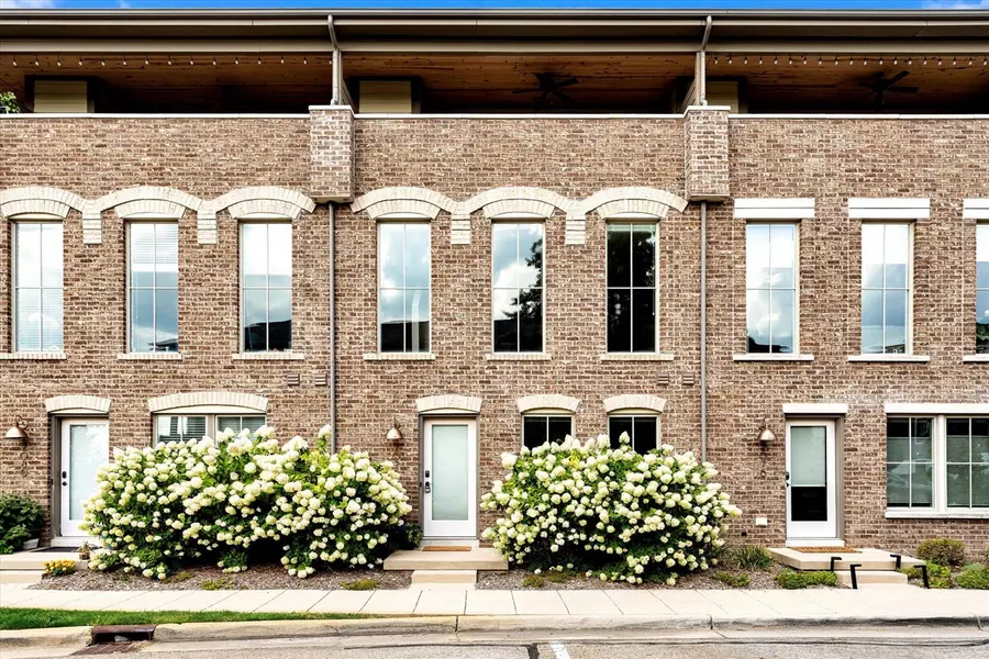 2078 Celadon Drive, Grand Rapids, MI 49525-3914