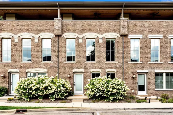 2078 Celadon Drive, Grand Rapids, MI 49525-3914