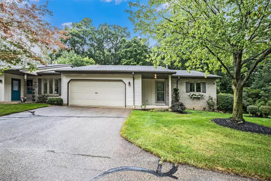 2855 Hidden View Drive, Caledonia, MI 49316