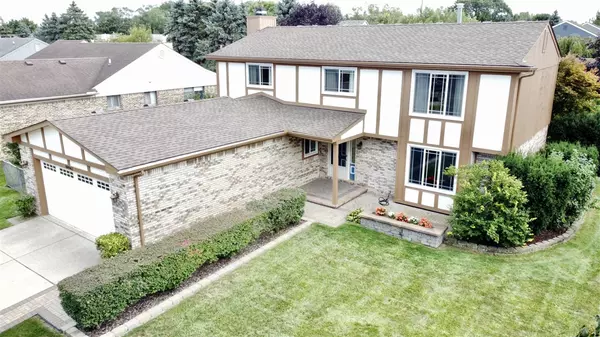 8894 Knolson Ave Avenue, Livonia, MI 48150