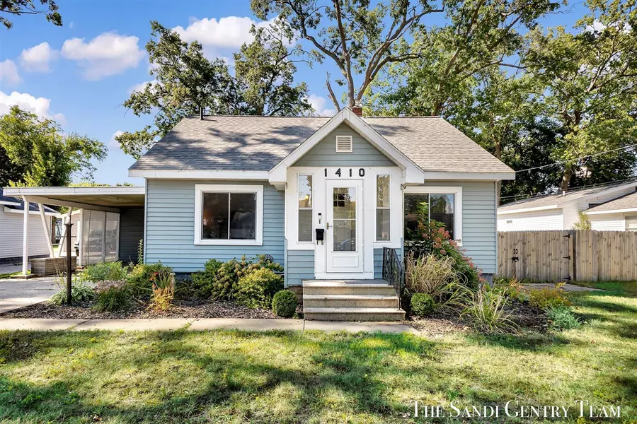 1410 Mills Avenue, Muskegon, MI 49445-3010