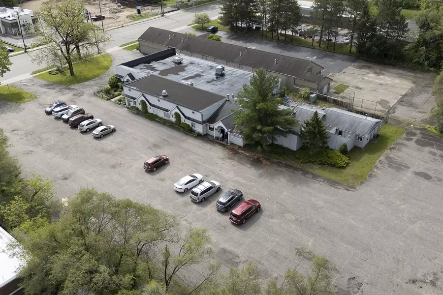 3234 S Westnedge Avenue, Kalamazoo, MI 49008-2903