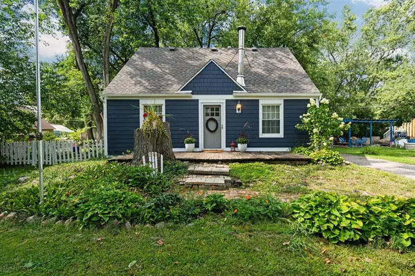 Ann Arbor, MI 48104,2562 Fernwood Avenue