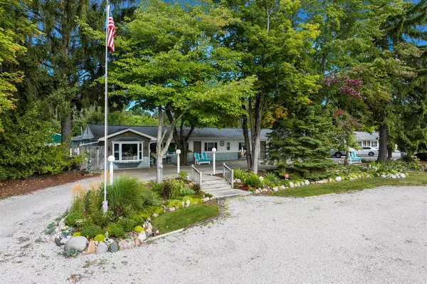 Central Lake, MI 49622-9494,4871 US Highway 31