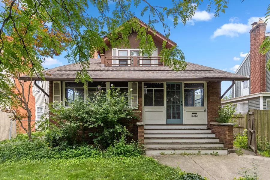 2313 S Westnedge Avenue, Kalamazoo, MI 49008-1940