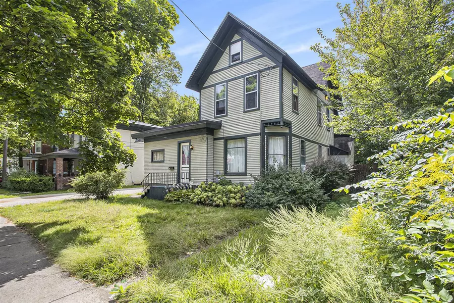 719 W Vine Street, Kalamazoo, MI 49008