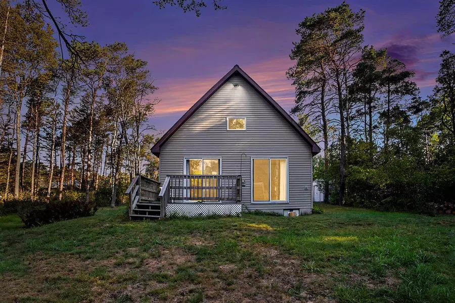 5909 W Deren Road, Ludington, MI 49431