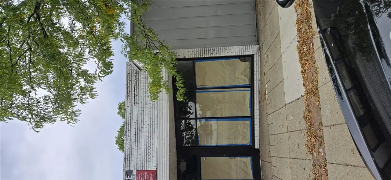 18247 Wyoming Avenue, Detroit, MI 48221