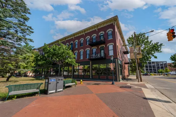 222 N Kalamazoo Mall, Kalamazoo, MI 49007-3894