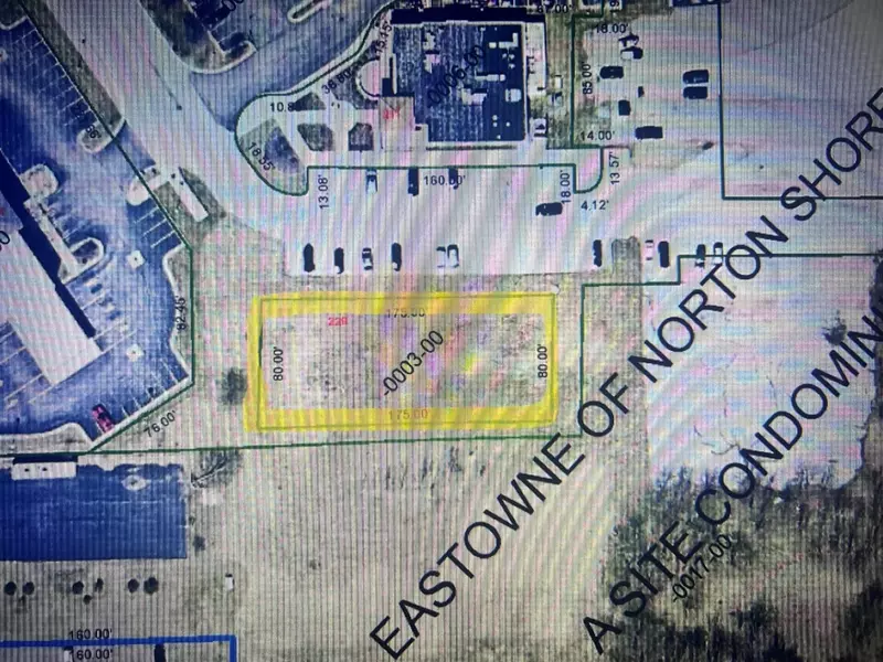 229 N Eastowne Drive, Muskegon, MI 49444