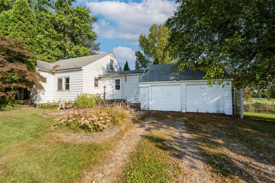 1810 W Brogan Road, Hastings, MI 49058