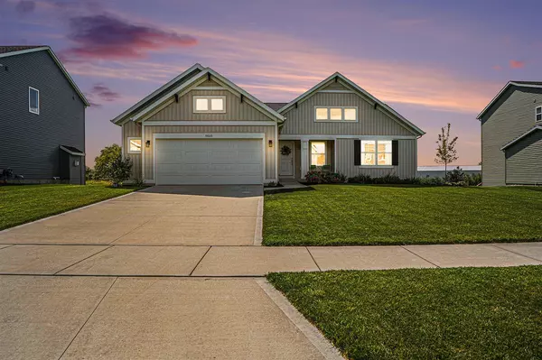 5860 Crossmoor Street, Caledonia, MI 49316