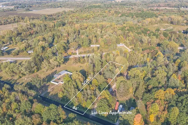 V/L 74 1/2 Street, South Haven, MI 49090