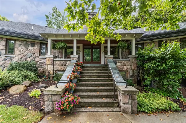 Whitmore Lake, MI 48189,10320 Harpers Ferry Court