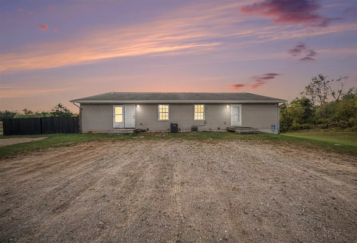 Cement City, MI 49233-9560,10497 S Jackson Road