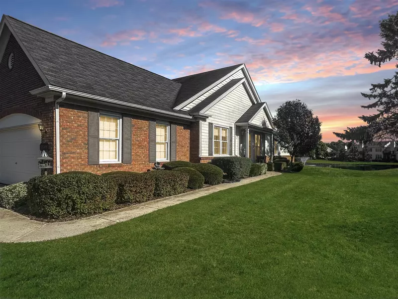 39499 Village Run, Northville, MI 48168