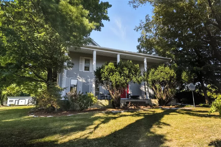 3223 Dunning Street, Cassopolis, MI 49031-9645