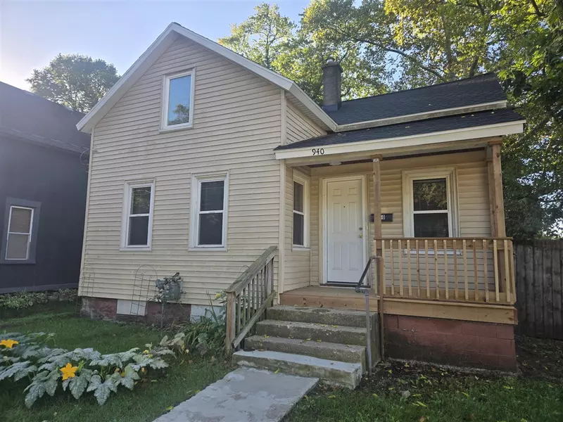 940 Logan Street, Grand Rapids, MI 49506