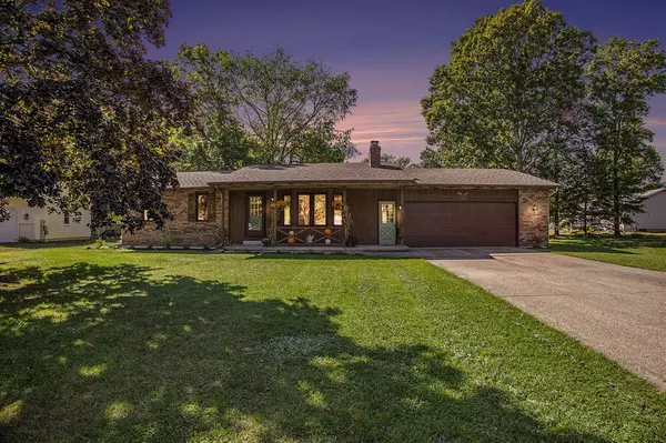 888 S Kingwood Court, Holland, MI 49424