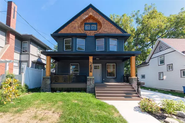 70 Grand Avenue, Grand Rapids, MI 49503-3460